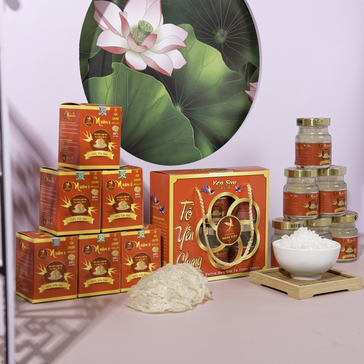 Giỏ mini 6 Hũ Yến Chưng Đường Phèn Nhân Việt 30% Yến Hũ 70ml
